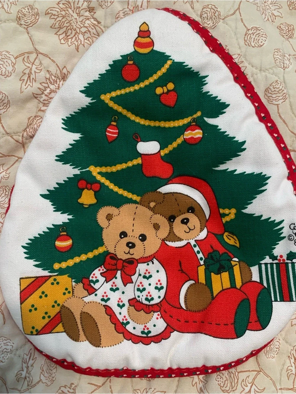 Vintage Holiday Bear Tree Pot Holder